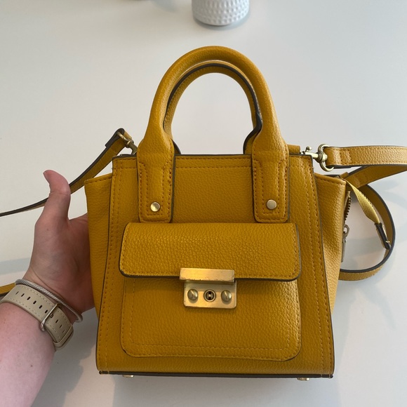 Limited Edition Philip Lim for Target Yellow Bag - Picture 3 of 4